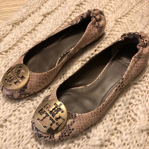 Tory Burch reva snakeskin flats - Picture 2 of 5